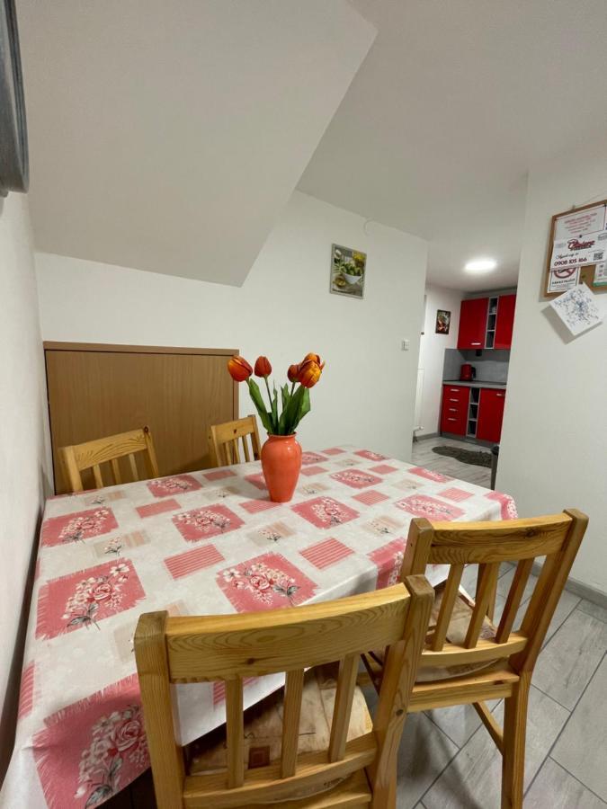 Apartman Klaudia Ружомберок Экстерьер фото
